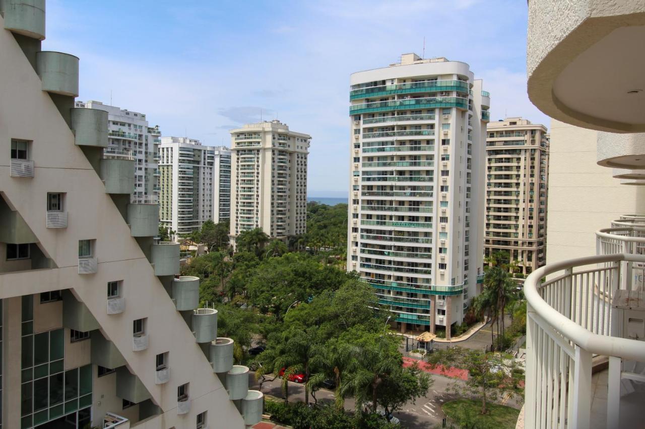 Barra Da Tijuca - 9 - Flat Premium Com Cozinha, Fogao Cooktop, Geladeira Grande, Smart Tv Grande, Lindo E Muitissimo Confortavel, Balsa Para A Praia Gratis E Estacionamento Gratuito Rio de Janeiro Bagian luar foto