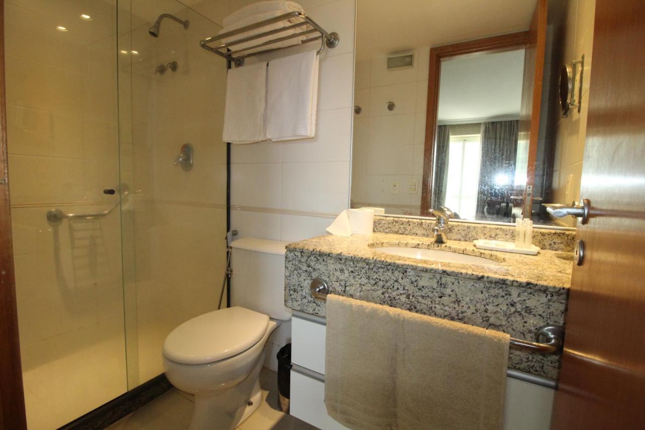 Barra Da Tijuca - 9 - Flat Premium Com Cozinha, Fogao Cooktop, Geladeira Grande, Smart Tv Grande, Lindo E Muitissimo Confortavel, Balsa Para A Praia Gratis E Estacionamento Gratuito Rio de Janeiro Bagian luar foto