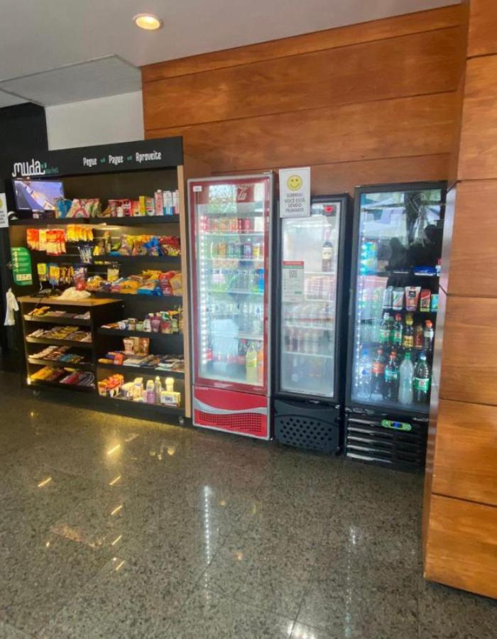 Barra Da Tijuca - 9 - Flat Premium Com Cozinha, Fogao Cooktop, Geladeira Grande, Smart Tv Grande, Lindo E Muitissimo Confortavel, Balsa Para A Praia Gratis E Estacionamento Gratuito Rio de Janeiro Bagian luar foto