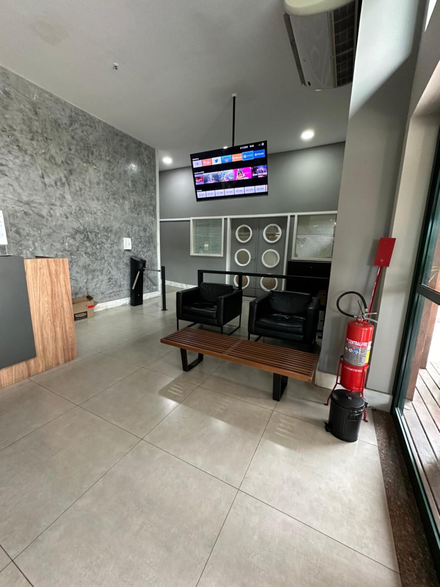 Barra Da Tijuca - 9 - Flat Premium Com Cozinha, Fogao Cooktop, Geladeira Grande, Smart Tv Grande, Lindo E Muitissimo Confortavel, Balsa Para A Praia Gratis E Estacionamento Gratuito Rio de Janeiro Bagian luar foto